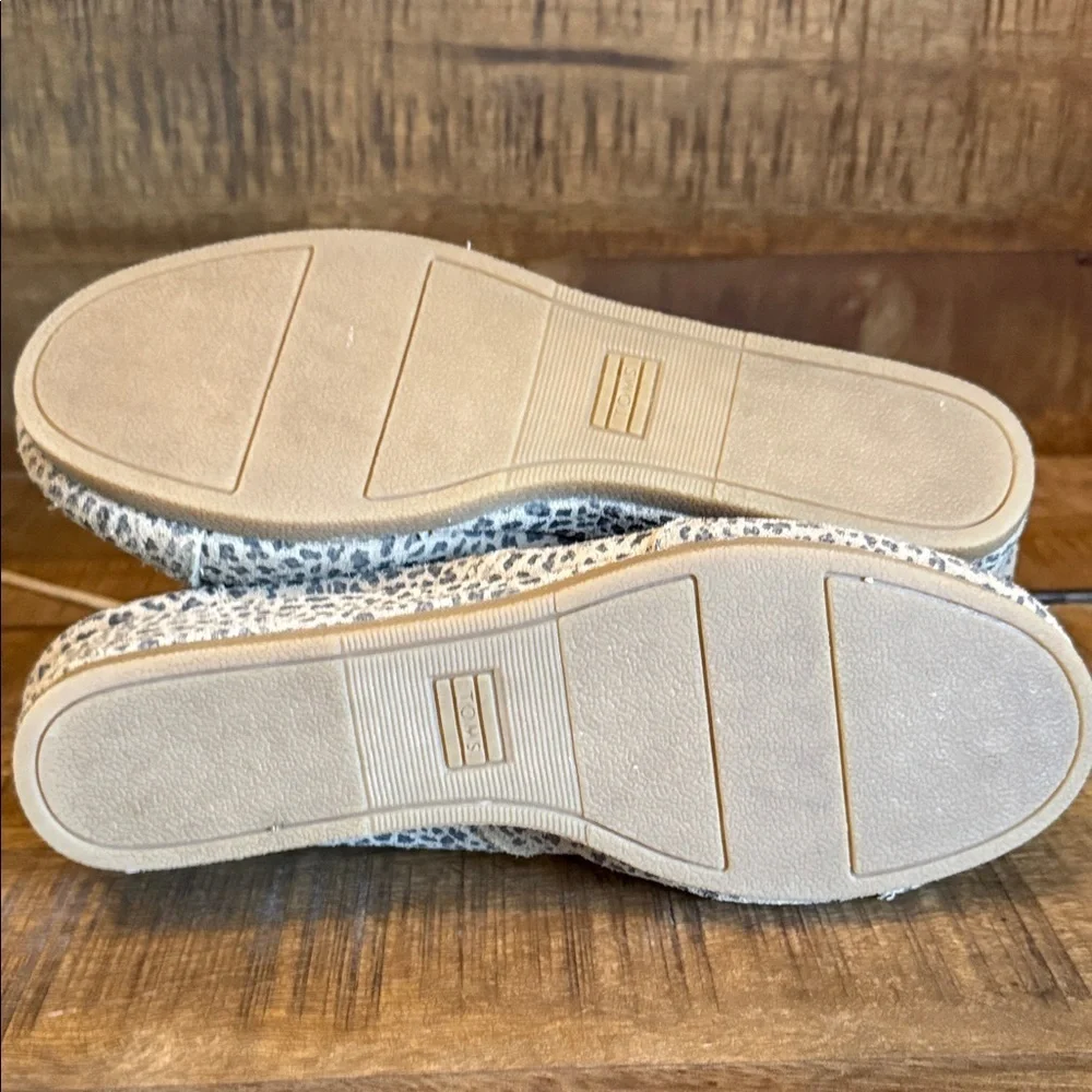 Toms Cheetah Print Booties